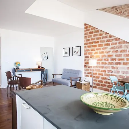 Lovelystay - Graca Terrace With River View Lissabon